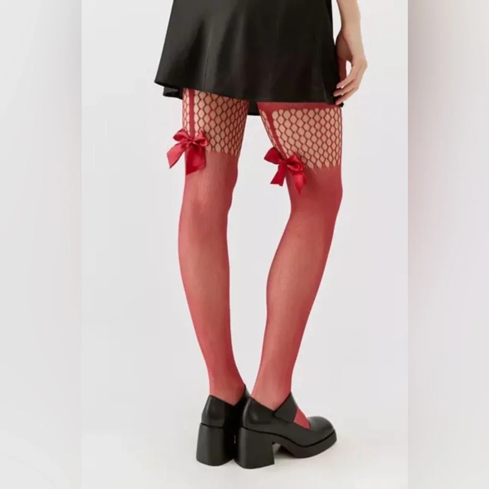 URBAN OUTFITTERS High Bow Mixed Fishnet Tight-Wine